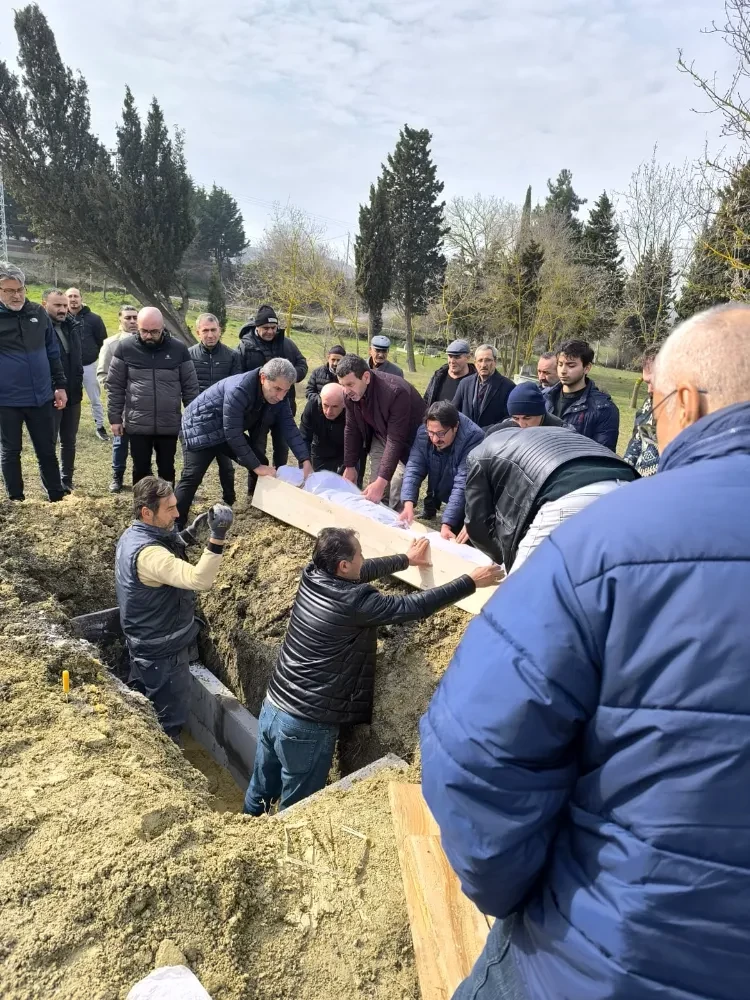 Hacı Mürsel Oktay, Hadımköy Yeşilbayır Mezarlığı’nda Toprağa Verildi