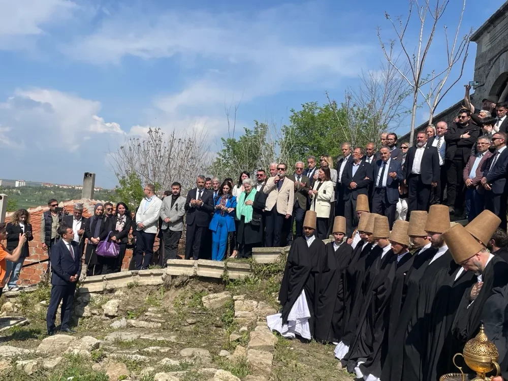 Mevlevihane Bir Asır Sonra Hayat Buluyor