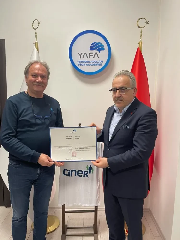 Özcan Şimşek’ten Nazım Saraçoğlu’na Emeklilik Kutlaması